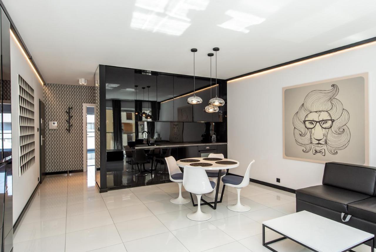 Super-Apartamenty Presidential Suite Poznań Eksteriør billede