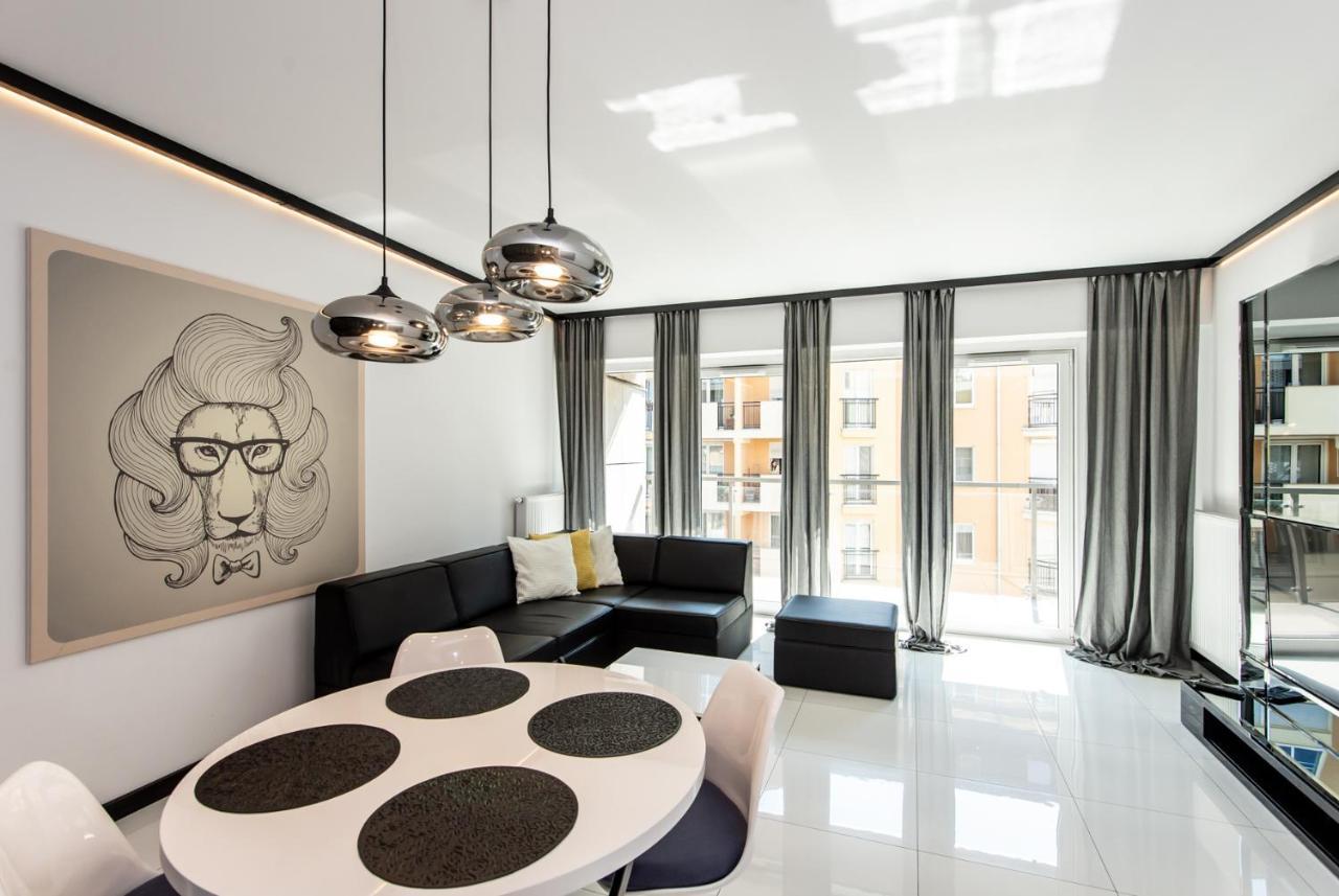 Super-Apartamenty Presidential Suite Poznań Eksteriør billede